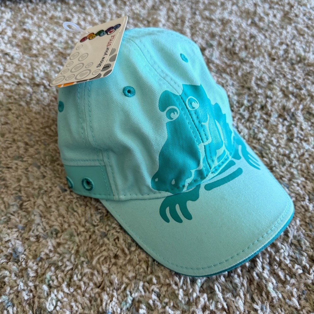 NWT CROCS Cap Hat With Logo Sea Foam Youth Size